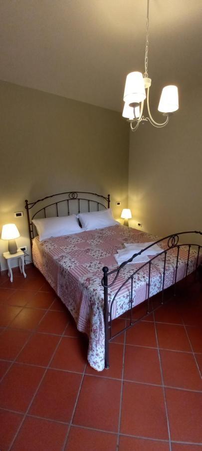 Villa Bagnole B&B - Holiday Apartments Lonato Exteriör bild